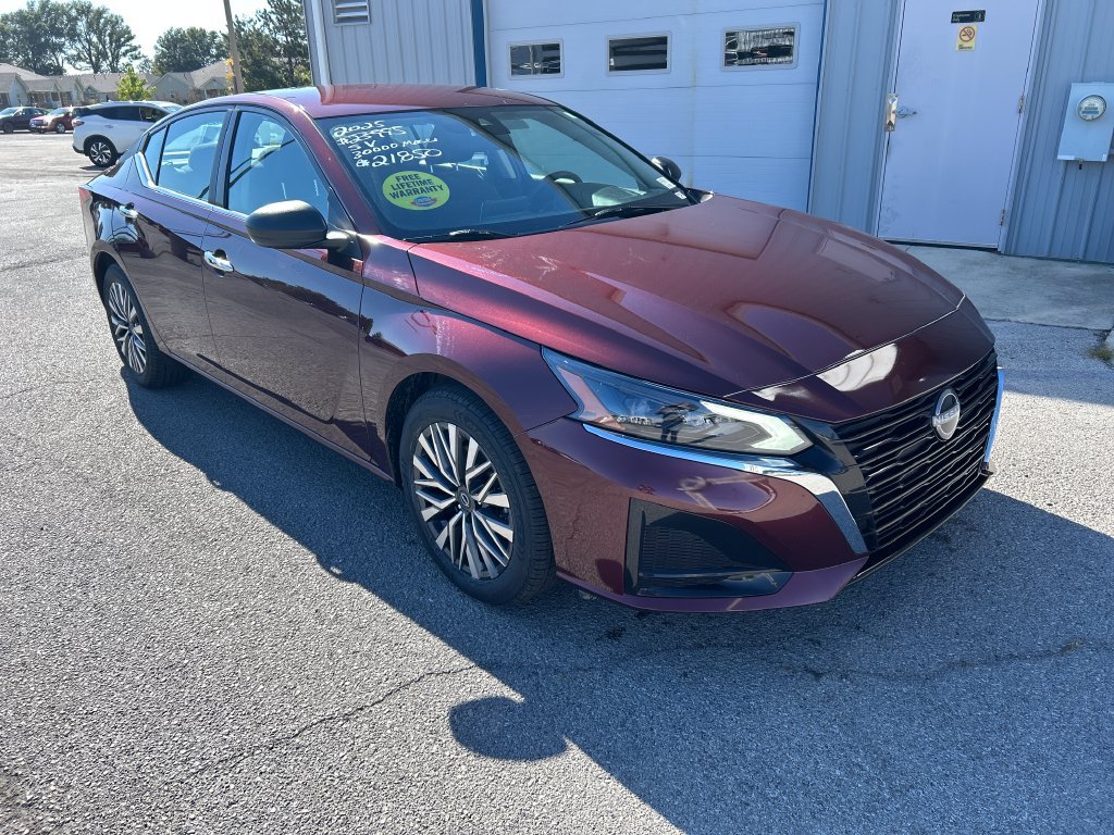 Used 2025 Nissan Altima 2.5 SV FWD 360° Tour