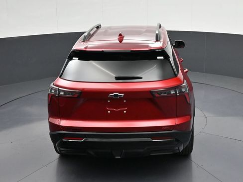 Used 2026 Chevrolet Equinox RS FWD image 10