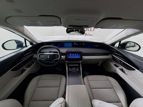 New 2026 Lincoln Nautilus Premier AWD/4WD image 27