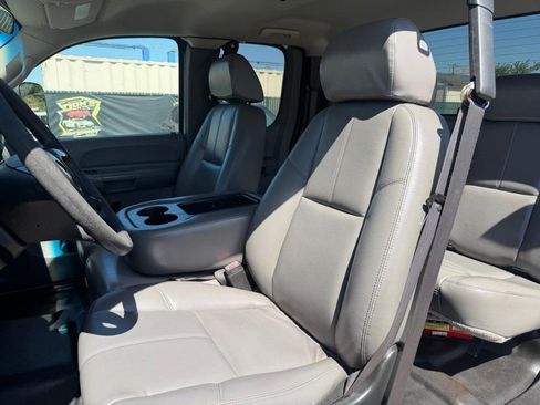 Used 2008 GMC Sierra 2500 W/T RWD image 18
