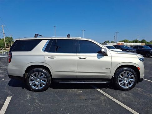 Used 2021 Chevrolet Tahoe LT w/ Luxury Package image 7