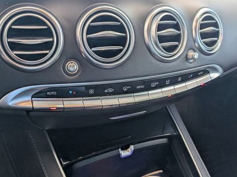 Used 2017 Mercedes-Benz S 550 Cabriolet image 18