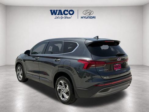 Used 2023 Hyundai Santa Fe SE w/ Winter Weather Package FWD image 5