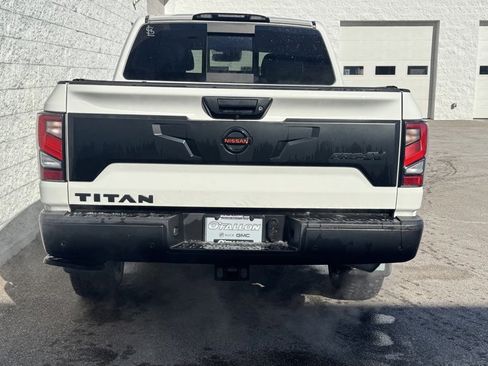 Used 2021 Nissan Titan PRO-4X w/ Pro-4x Utility Package image 10