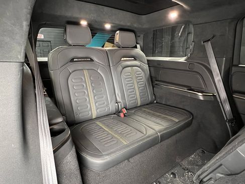 Used 2024 Rivian R1S Adventure image 20