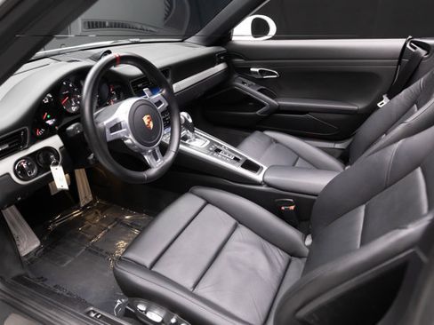 Used 2015 Porsche 911 Carrera S RWD image 59