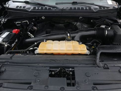 Used 2018 Ford F150 King Ranch image 29