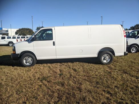 New 2025 Chevrolet Express 2500 Extended w/ Driver Convenience Package image 5