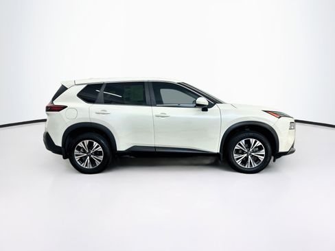Used 2023 Nissan Rogue SV AWD/4WD image 10