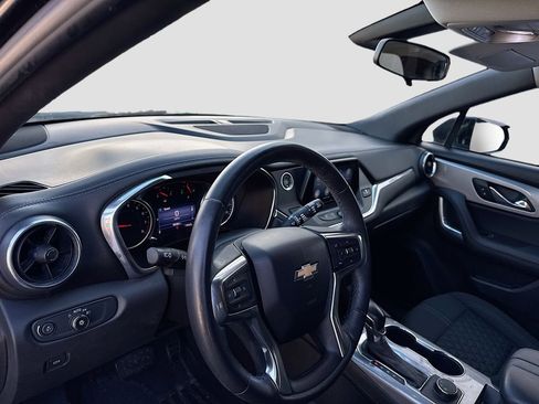 Used 2019 Chevrolet Blazer LT image 11