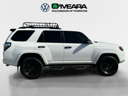 Used 2021 Toyota 4Runner Venture w/ Moonroof Package AWD/4WD image 6