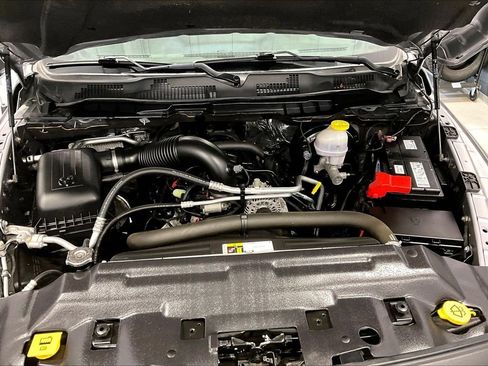 Used 2022 RAM 1500 Classic Warlock w/ Electronics Group AWD/4WD image 28