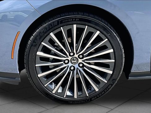 Used 2026 Lexus ES 350e w/ Convenience Package FWD image 10
