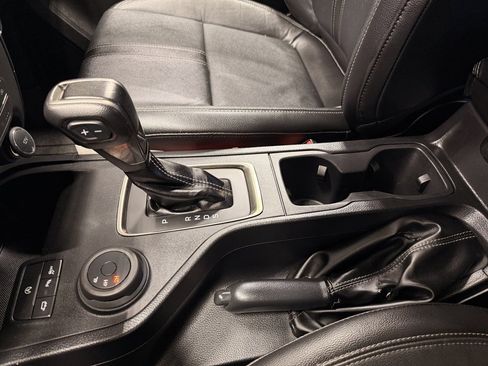 Used 2021 Ford Ranger Lariat w/ Equipment Group 501A High image 40