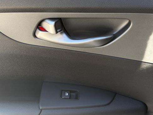 Certified 2021 Kia Forte LXS FWD image 11