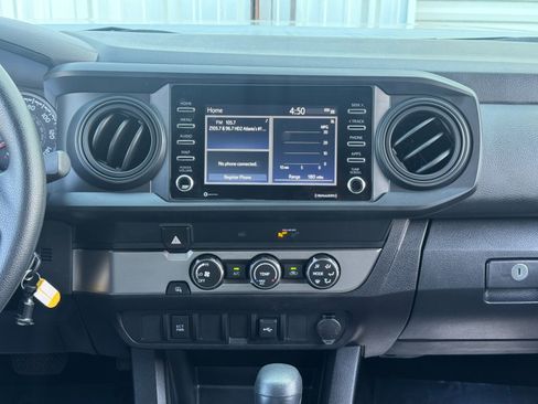 Used 2022 Toyota Tacoma SR w/ SX Package image 22