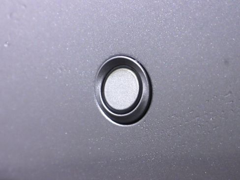 Used 2018 Jeep Grand Cherokee Limited image 39