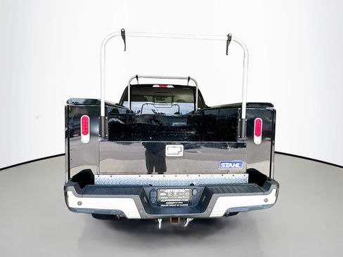 Used 2019 Ford F350 XLT w/ XLT Premium Package AWD/4WD image 6