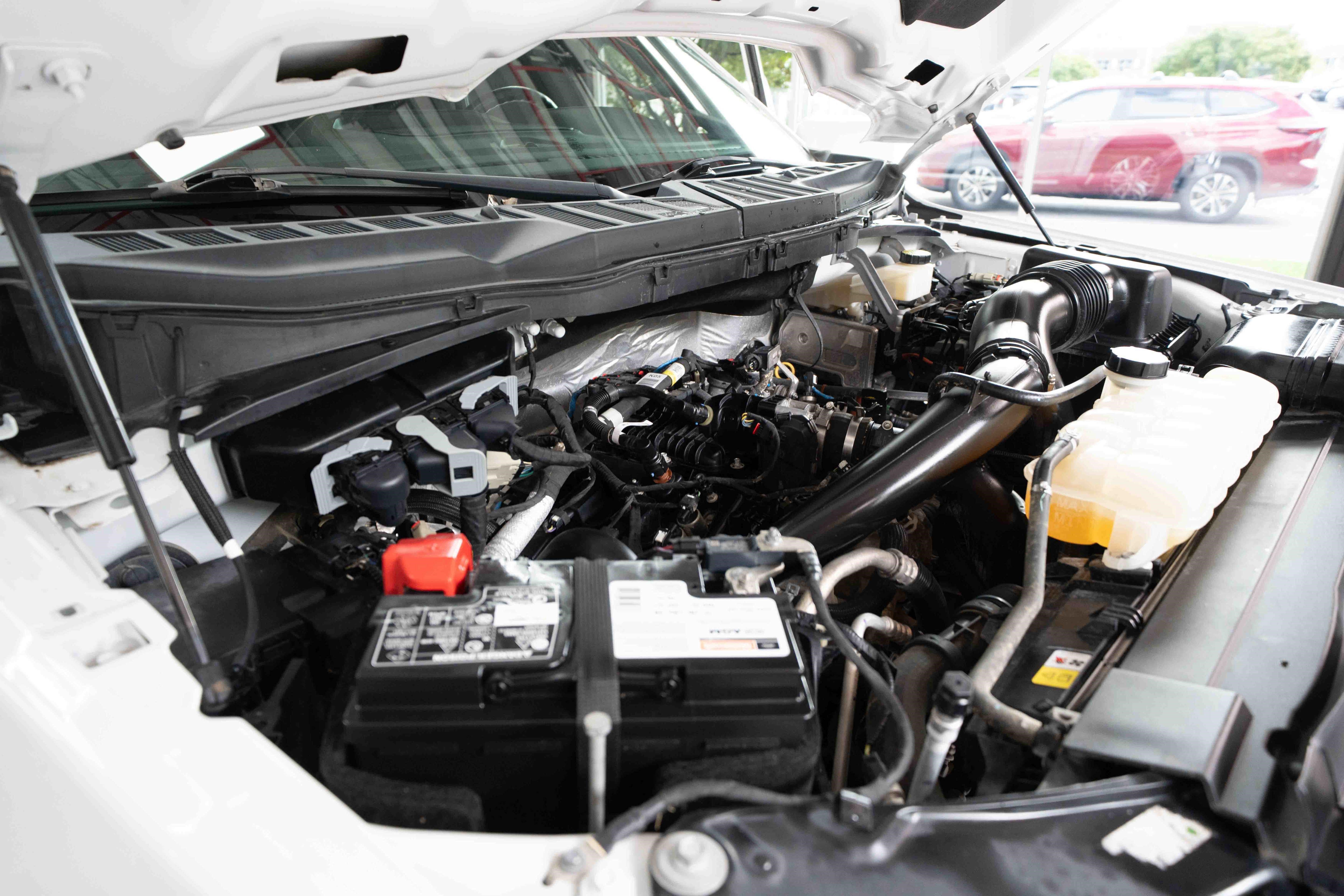 Used 2022 Ford F150 Lariat w/ Equipment Group 501A Mid AWD/4WD image 31