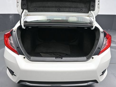 Used 2019 Honda Civic EX image 29
