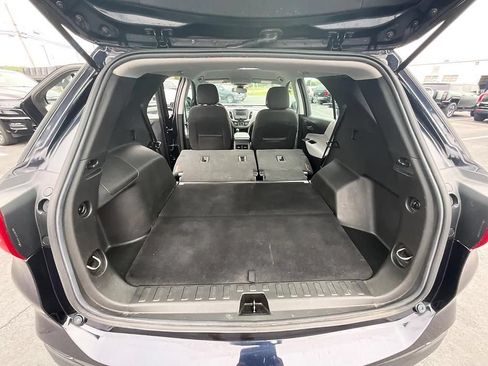Used 2020 Chevrolet Equinox LS AWD/4WD image 8