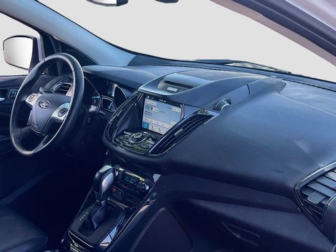 Used 2016 Ford Escape Titanium AWD/4WD image 28
