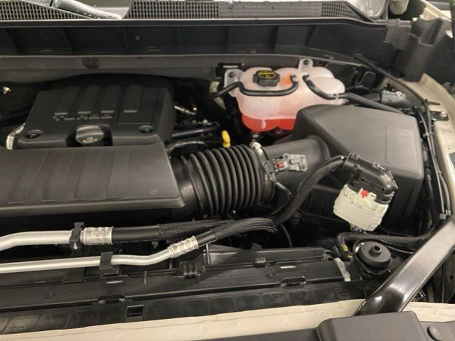 New 2026 Chevrolet Silverado 1500 Custom w/ Turbomax Blackout Package AWD/4WD image 12