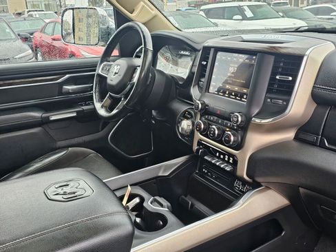 Used 2019 RAM 1500 Laramie image 11