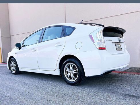 Used 2010 Toyota Prius Four image 24