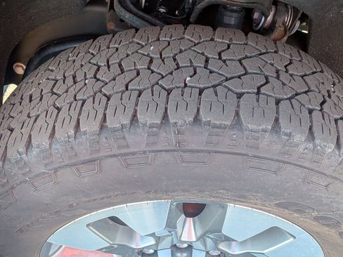 Certified 2025 Chevrolet Silverado 2500 Custom w/ Custom Value Package image 13