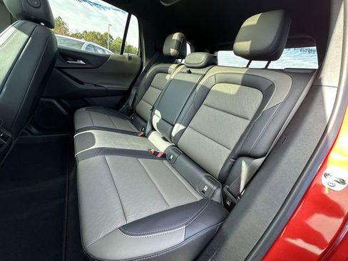 Certified 2025 Chevrolet Equinox LT w/ Convenience Package II AWD/4WD image 25
