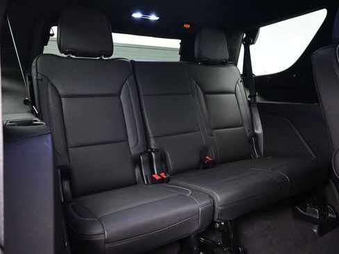 Used 2023 GMC Yukon Denali AWD/4WD image 21