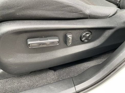 Certified 2021 Honda CR-V EX image 12