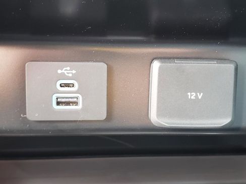 New 2025 Ford F350 XL w/ XL Chrome Package image 10