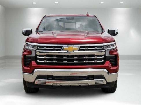 Used 2022 Chevrolet Silverado 1500 LTZ w/ LTZ Premium Package AWD/4WD image 5