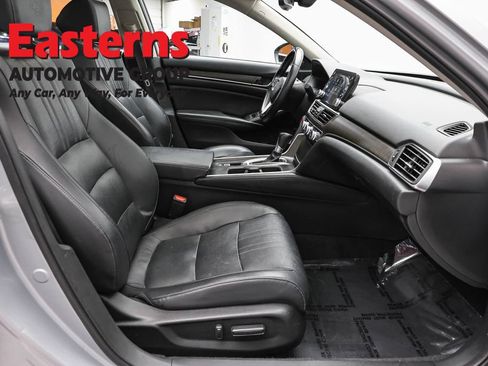 Used 2018 Honda Accord EX-L image 24