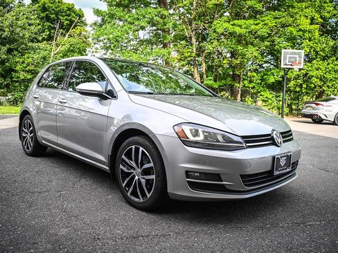 Used 2015 Volkswagen Golf SE FWD image 6