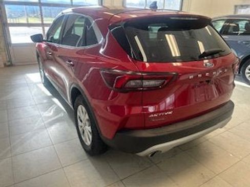 Used 2023 Ford Escape Active w/ Tech Pack #2 image 3