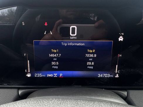 Used 2025 Chevrolet TrailBlazer LT AWD/4WD image 26