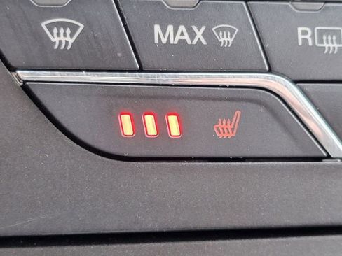 Certified 2020 Ford Edge SEL w/ Convenience Package image 8