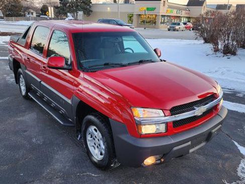 Used 2003 Chevrolet Avalanche 4x4 w/ Suspension Package, Off-Road image 12