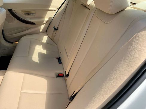 Used 2014 BMW 320i xDrive Sedan AWD/4WD image 23
