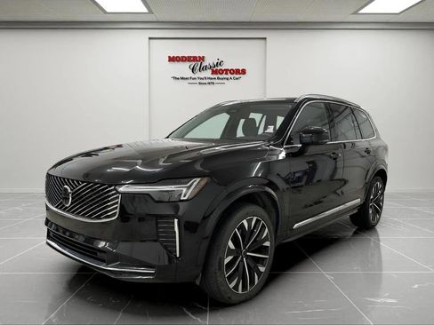 Used 2025 Volvo XC90 B6 Plus AWD/4WD image 3