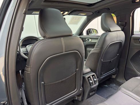 Used 2021 Volvo XC40 P8 Recharge w/ Advanced Package AWD/4WD image 34