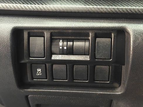 Used 2022 Subaru Impreza 2.0i AWD/4WD image 30