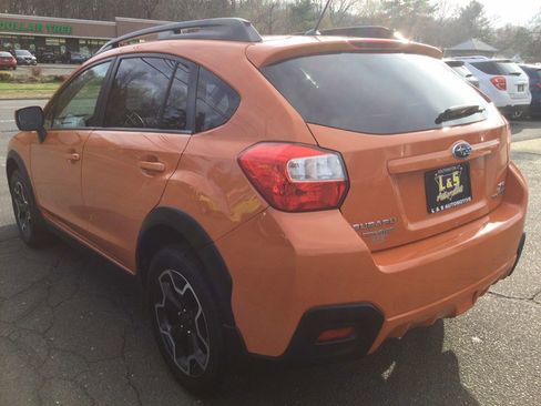 Used 2014 Subaru Crosstrek 2.0i Premium image 10