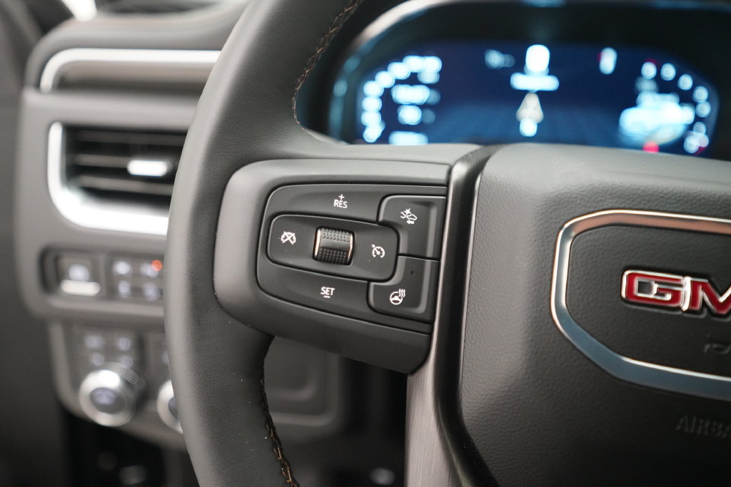 Certified 2024 GMC Yukon XL AT4 AWD/4WD image 19