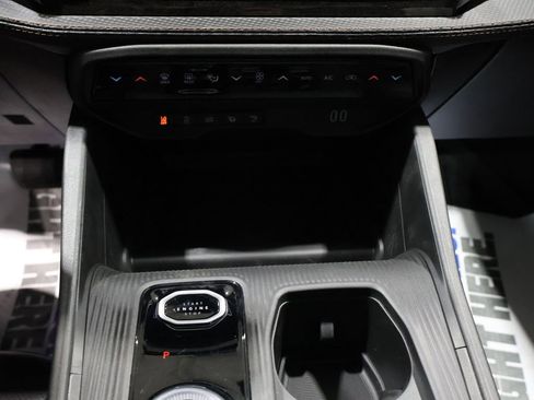 New 2026 Jeep Cherokee Overland w/ Trailer Tow Group image 22