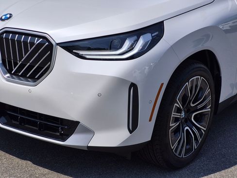 New 2026 BMW X3 xDrive30i w/ Convenience Package AWD/4WD image 9