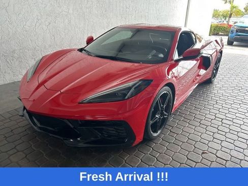 Used 2022 Chevrolet Corvette Stingray Coupe w/ 1LT RWD image 1